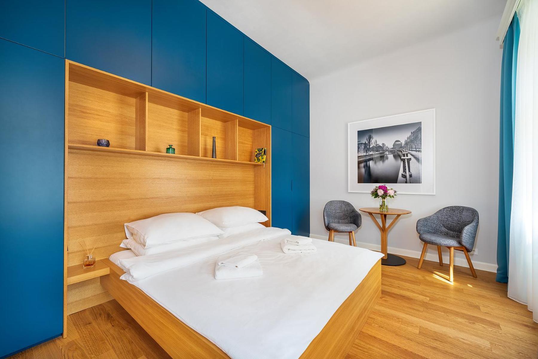Quiet City Center Apartment In Hip & Foodie Area Prag Exteriör bild